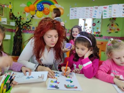 Ателие с гост-художник  - ДГ Звънче - Стамболийски