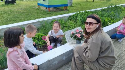 Честит рожден ден ДГ - ДГ Звънче - Стамболийски